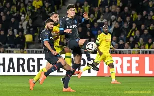 kaiyun-上海上港今天比赛首发及替补名单